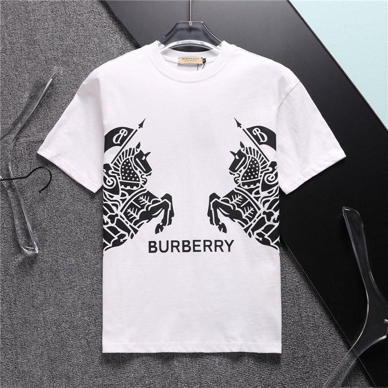 Burberry Men's T-shirts 578